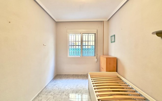 Herverkoop - Appartement -
Torrevieja - La Mata Pueblo