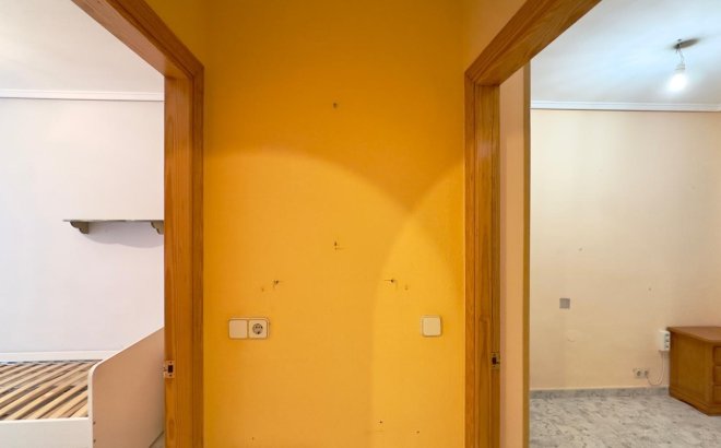 Herverkoop - Appartement -
Torrevieja - La Mata Pueblo