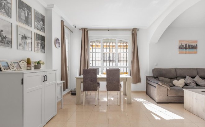 Resale - Semi Detached -
Cabo Roig - Lomas de Cabo Roig