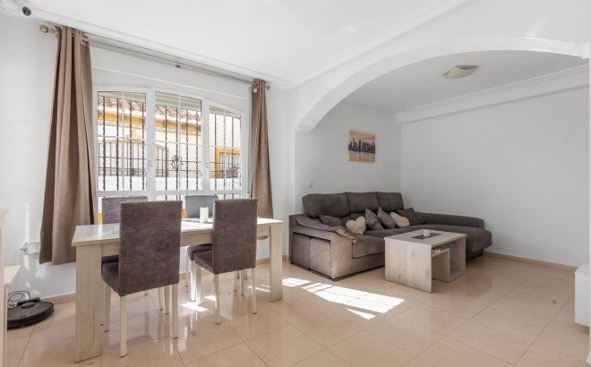 Resale - Semi Detached -
Cabo Roig - Lomas de Cabo Roig