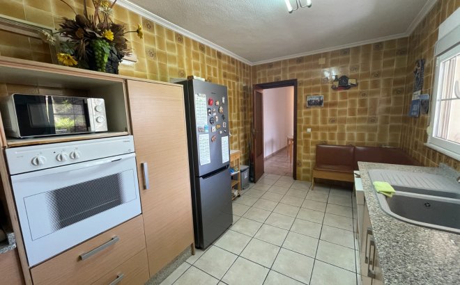 Resale - Villa -
Benijofar - Costa Blanca