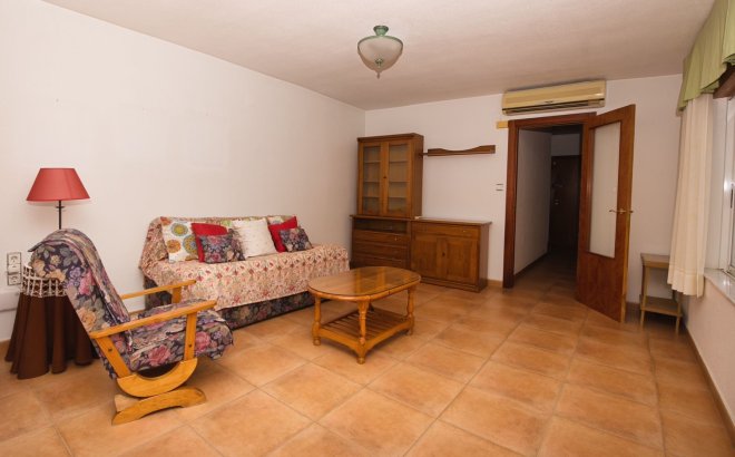 Resale - Villa -
Benijofar - Costa Blanca
