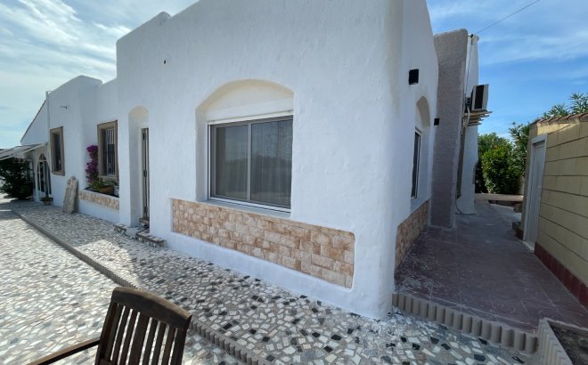 Resale - Villa -
Ciudad Quesada - Costa Blanca