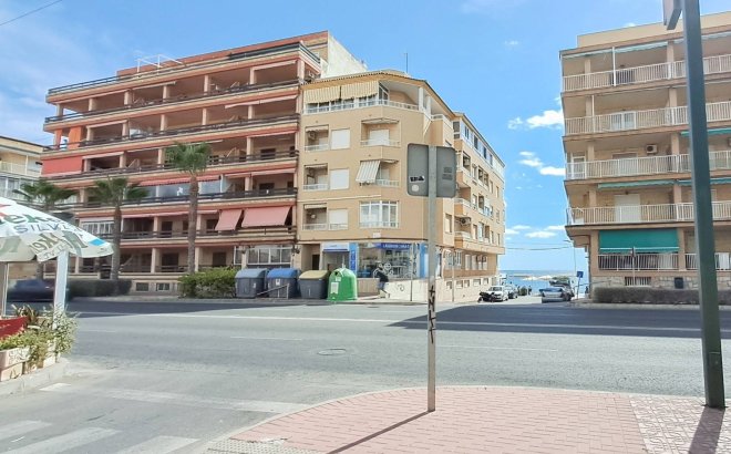 Resale - Penthouse -
Torrevieja - Playa De Los Naufragos