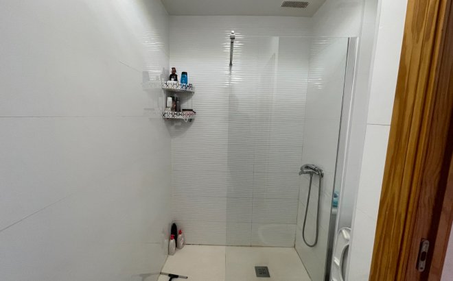 Revente - Appartement -
Torrevieja - Costa Blanca