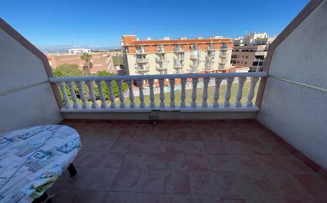 Resale - Apartment -
La Mata - Costa Blanca
