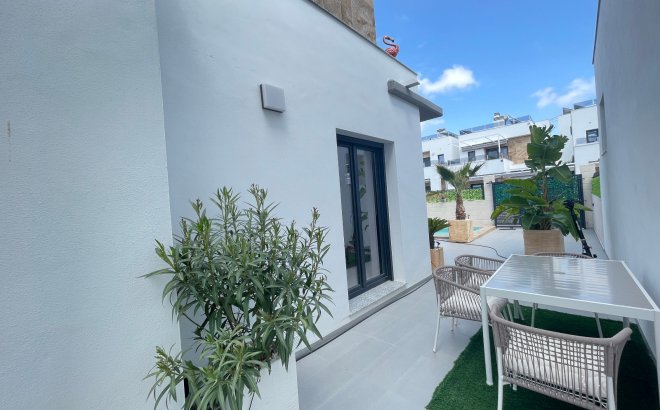 Resale - Villa -
Benijofar - Costa Blanca