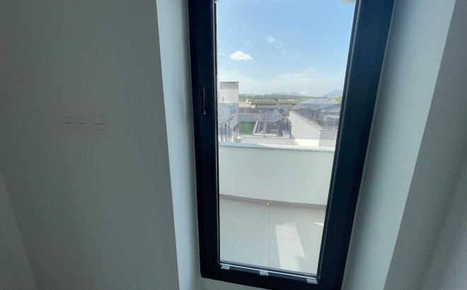 Resale - Villa -
Benijofar - Costa Blanca