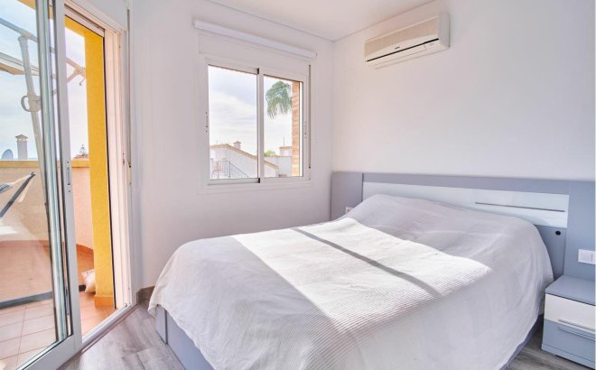 Resale - Villa -
Los Montesinos - Costa Blanca