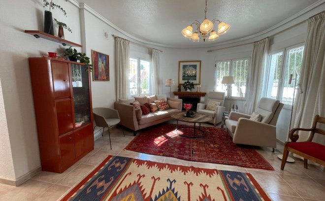 Revente - Villa -
Ciudad Quesada - Costa Blanca