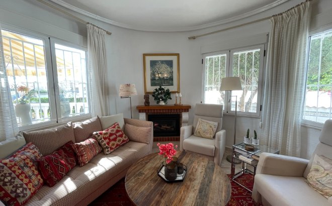 Revente - Villa -
Ciudad Quesada - Costa Blanca