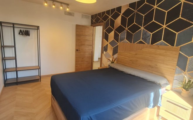 Revente - Appartement -
Torrevieja - Costa Blanca