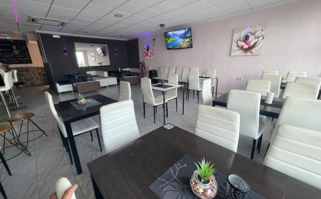 Herverkoop - Commercial -
Torrevieja - Costa Blanca