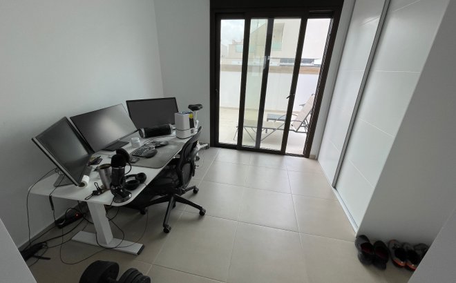 Resale - Villa -
Benijofar - Costa Blanca