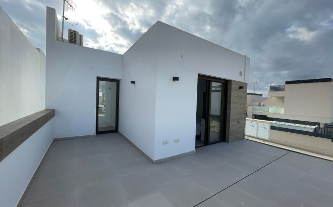 Resale - Villa -
Benijofar - Costa Blanca