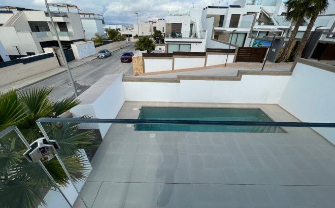 Resale - Villa -
Benijofar - Costa Blanca