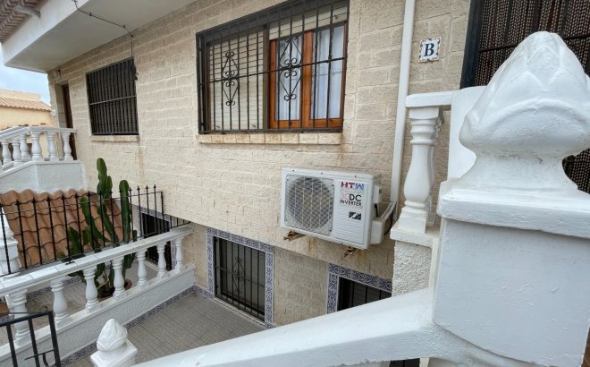 Resale - Bungalow -
La Mata - Costa Blanca