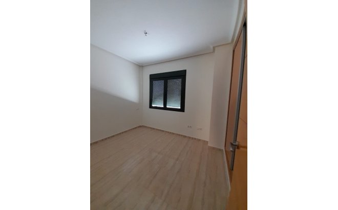 Herverkoop - Villa -
Ciudad Quesada - Costa Blanca