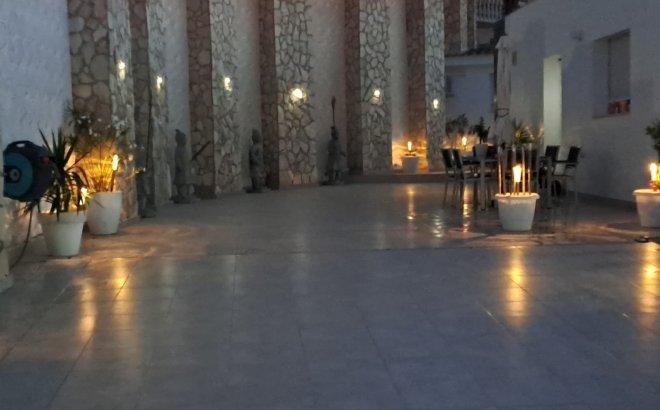 Herverkoop - Villa -
Rojales - Inland