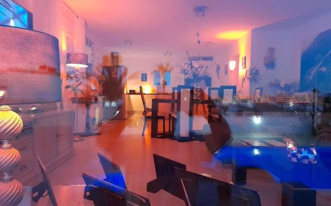 Herverkoop - Villa -
Rojales - Inland