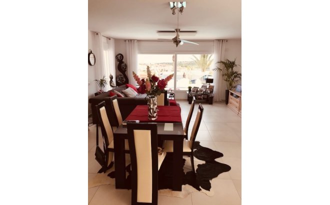 Herverkoop - Villa -
Rojales - Inland