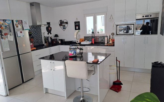 Herverkoop - Villa -
Rojales - Inland