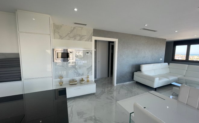 Resale - Villa -
La Mata - Costa Blanca