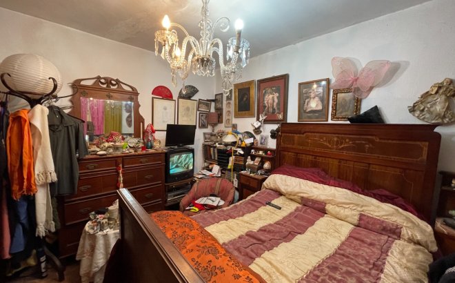 Resale - Villa -
Orihuela Costa - Costa Blanca