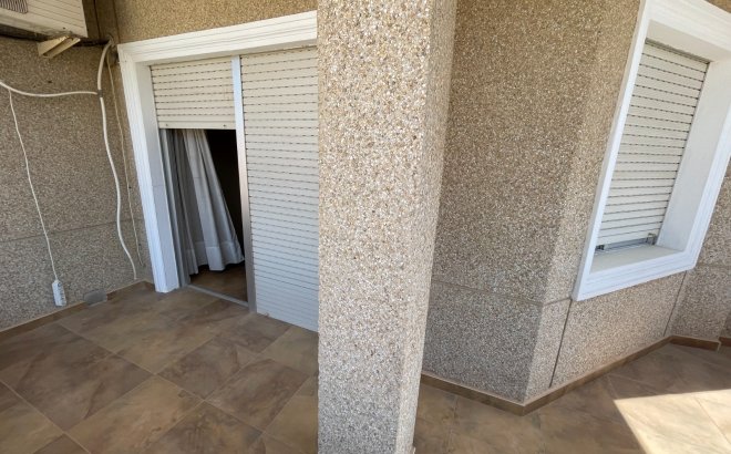 Revente - Villa -
San Miguel de Salinas - Inland