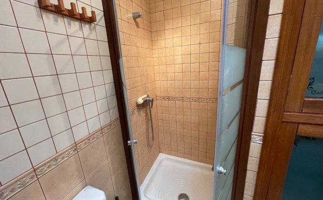 Revente - Villa -
San Miguel de Salinas - Inland