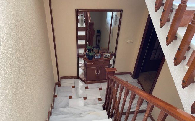 Revente - Villa -
San Miguel de Salinas - Inland