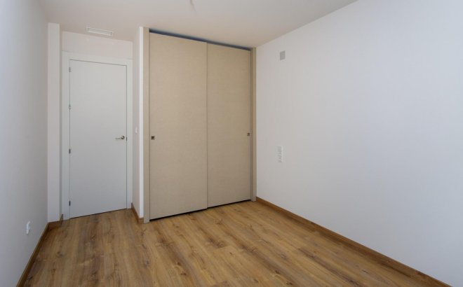 New Build - Top Floor Bungalow -
Hondón de las Nieves - El Salero