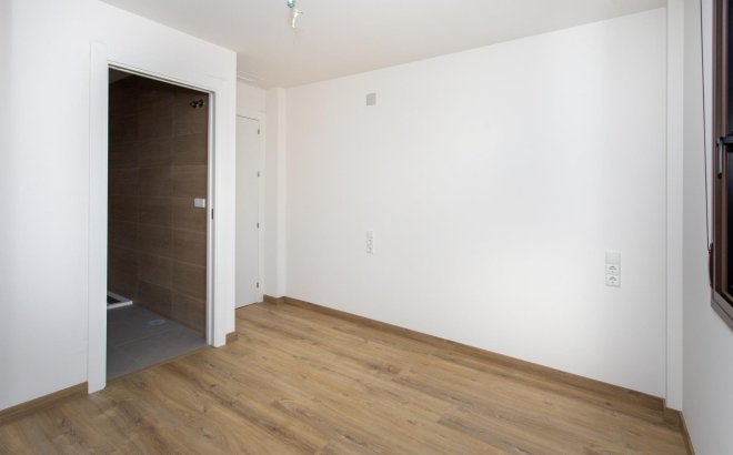 New Build - Top Floor Bungalow -
Hondón de las Nieves - El Salero