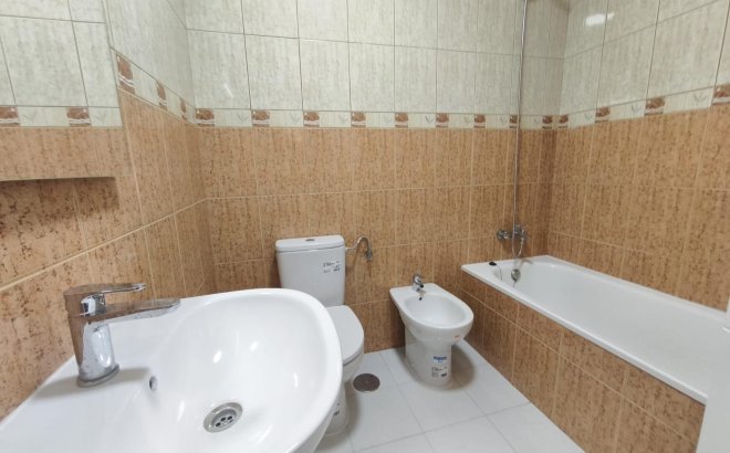 Resale - Town House -
Torrevieja - Los Balcones