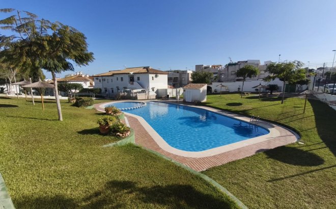 Resale - Town House -
Torrevieja - Los Balcones