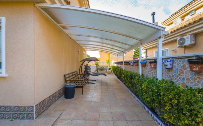 Resale - Town House -
Torrevieja - Los Balcones - Los Altos del Edén