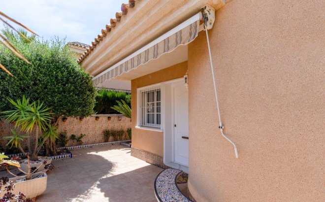 Resale - Town House -
Torrevieja - Los Balcones - Los Altos del Edén