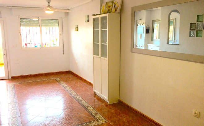 Resale - Town House -
Playa Flamenca - Costa Blanca