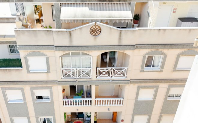 Resale - Apartment -
Torrevieja - Costa Blanca