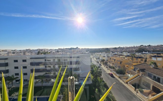 Resale - Apartment -
Orihuela Costa - Costa Blanca