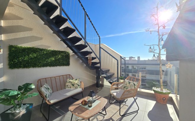 Resale - Apartment -
Orihuela Costa - Costa Blanca