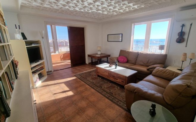 Resale - Penthouse -
Torrevieja - El Acequión - Los Náufragos