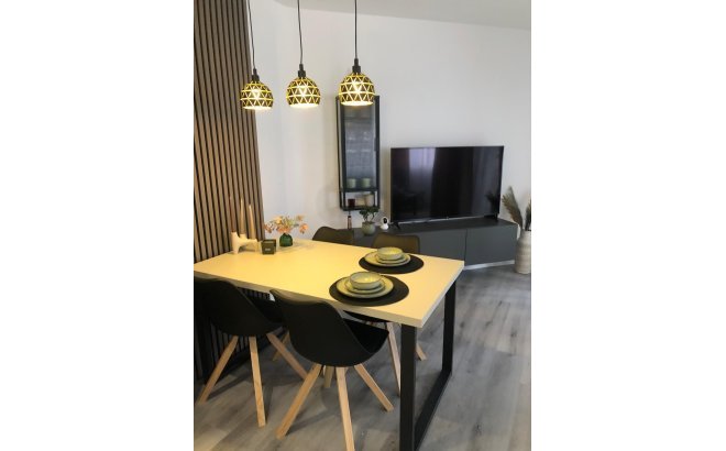 Herverkoop - Appartement -
Torrevieja