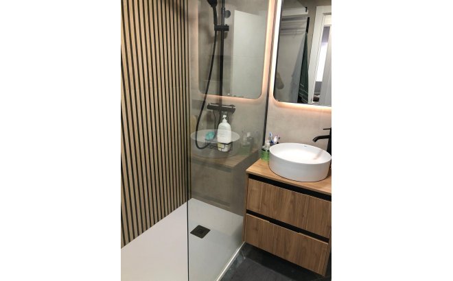 Herverkoop - Appartement -
Torrevieja