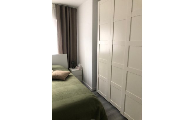 Herverkoop - Appartement -
Torrevieja