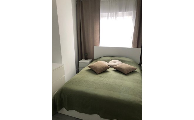Herverkoop - Appartement -
Torrevieja