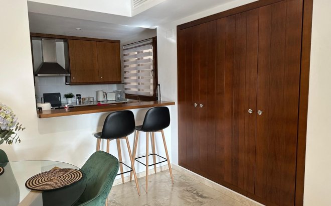 Resale - Apartment -
Punta Prima - Costa Blanca