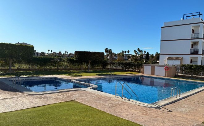 Resale - Apartment -
Punta Prima - Costa Blanca