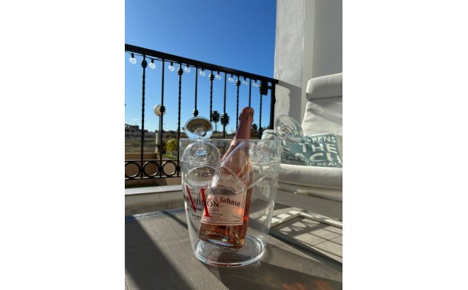 Resale - Apartment -
Punta Prima - Costa Blanca