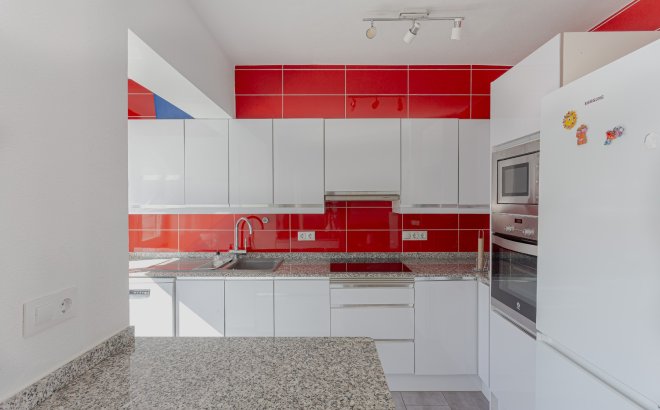 Resale - Villa -
Orihuela Costa - Costa Blanca